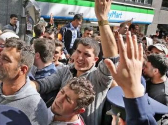 停戦宣言が出た事で「迫害」が難民申請に使えなくなりそうなクルド人達、今度は○○を理由に難民性を主張し続けるかも・・・