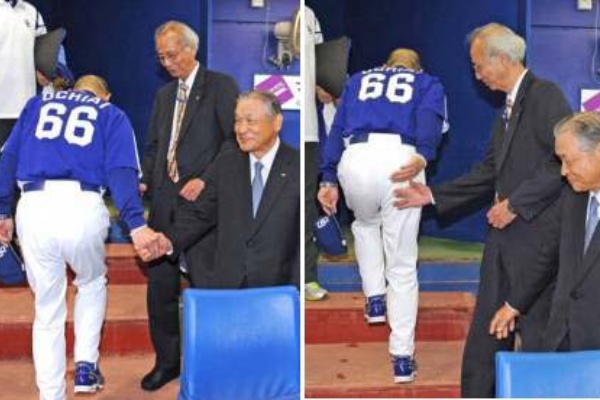 11年優勝直後の落合の握手拒否wwwwww ドラ速 Dragons速報 11年優勝直後の落合の握手拒否wwwwww ドラ速 Dragons速報