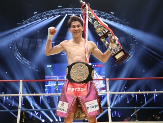 レオナ・ペタス、K-1と契約終了