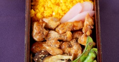 【夫弁当】鶏丼弁当