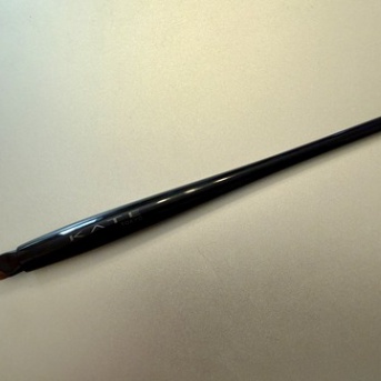 🖌️BBA、ついに“線”を制する（メイク革命）〜マツキヨ限定のKATEのブラシが優勝っ！！！〜