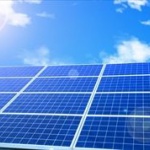 経産省「太陽光発電で作られた電力の買取価格を半分以下に引き下げます。国民負担が重いので」 	