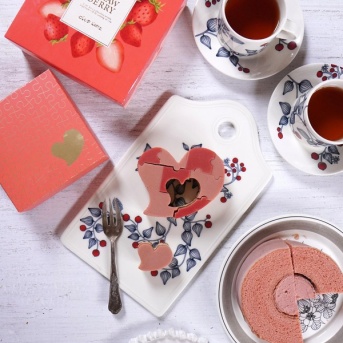 クラブハリエのバレンタイン苺セットが届いた｜ショコラバーム実食レポ＆追加でチョコ選び♪