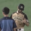 日ハムマルティネス、イースタン巨人戦の登板回避　試合前に左脇腹を抑えるしぐさ