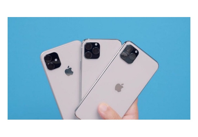 iPhone11、トリプルカメラ搭載 	