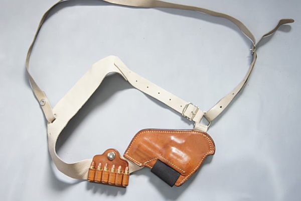 ショルダーホルスター アップ サイド ダウン革製 MGC 革製 アップサイドダウン ショルダー ホルスター