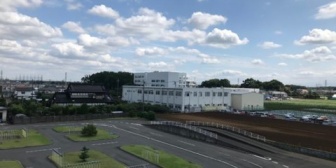 教習所の教官に「大学出てるの？」って聞かれたので大学名を答えたら、人が変わったかのように盛大にdisり始めた