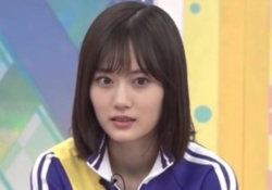 【画像】ざっくり胸元開けてた山下美月ちゃんよかったよなwwwwwwww