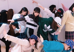 【乃木坂46】これ何のポーズ・・・葉月ちゃん、表情がッ・・・ｗｗｗｗｗ