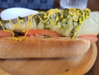 散歩してたら見つけた店にランチ食べに入ってみた結果（※画像あり）