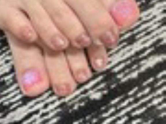 Pink◎✨ キラフラッシュマグネオンピンク×ピンクラメの色変えキラキラフット💖