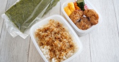 あと乗せのり弁当。