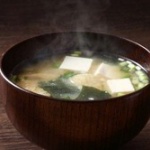 【味噌汁で好きな具は？】バカ「あさり」DQN「しじみ」ゆとり「わかめ」味噌汁通俺「やれやれだぜ」