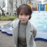 『[イコラブ] 大谷映美里、タイトニット＆ショーパン姿での公園ショットが話題「二度見しちゃう」「安定の可愛さ」』の画像