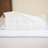 『セリアで見つけた透明ティッシュボックスに感激』の画像