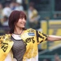 【勝利の女神が甲子園に降臨！？】阪神―ヤクルト戦での山本彩のノーバン始球式の裏側