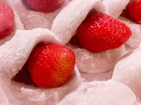 GWも『ファボーレ』は美味しいがいっぱい！『愛華楼』『天平キムチ』『Liege』『苺堂』『DONUT TABETAI』出店！4月24日～5月6日。