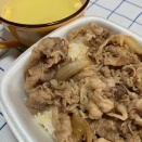 昼食の新しい顔。