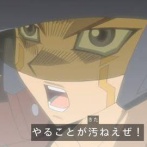 カードショップ「ミスって約20万のカードを約2万で販売してしまった。スタッフが客を追いかけたが追いつけなかった。逃走成功おめでとうございます！」 → 炎上