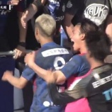 『「嬉しすぎるよおお」ヴァンフォーレ甲府 今季初の逆転勝利! 先制を許すもMF武井成豪の同点ヘッド & MF安田虎士朗が逆転ゴール‼札幌に2-1で2試合ぶりの白星』の画像