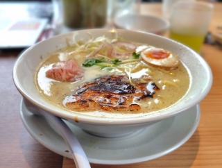 丸源ラーメン 福生店@福生市<限定・濃厚鶏白湯そば>