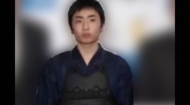 【裁判】元カノの足を滅多切り裸に剥き脇腹を刺し4Fから飛び降り逃げた所を追いかけて滅多刺しにして殺害した男「酔ってたので無罪」