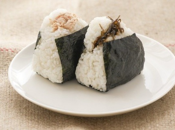 Z世代に舌癌が流行、顎が細く舌を噛むせい