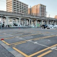 勝川駅近くの駐車場だった所に共同住宅が建つ模様（春日井市勝川町）