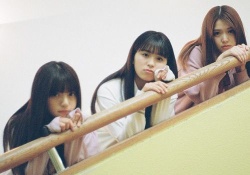 【乃木坂46】ジャケ写??あしゅ・まちゅ・ももちゃんの3ショットが”ぐうかわ”でたまらんｗｗｗ