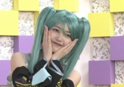 【画像】久保史緒里の初音ミクコスプレの正直な感想wwwwwwww