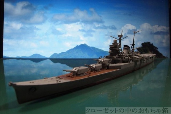 クローゼットの中のおもちゃ箱 - タミヤ 1/700 日本海軍 航空巡洋艦 最上