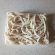お腹の調子。と、キウイの三角チャーム作りました。