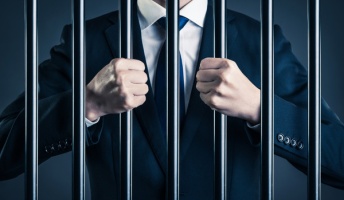 児ポで捕まった、どうなるか教えたる