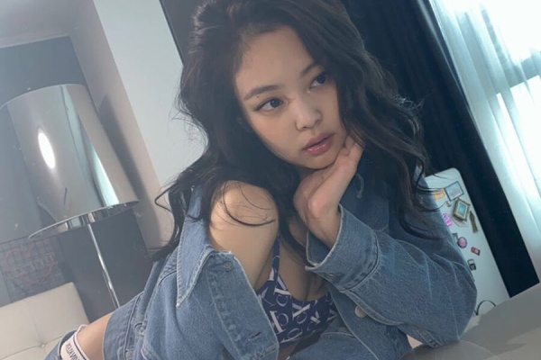 Music News 朴 キム ジェニ