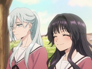 薫る花は凛と咲く