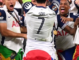 【疑問】韓国のサッカー選手「ソンフンミン」って、日本のサッカー選手で例えると誰くらいなの？ｗｗｗｗｗｗｗｗｗｗｗｗｗｗｗｗｗｗ