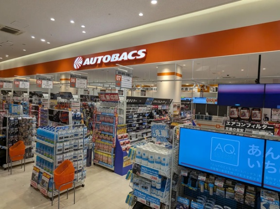「イオンレイクタウン mori」に自動車用品販売「オートバックス 越谷レイクタウン店」が11月28日オープン