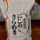 赤字で販売しているとのこと。