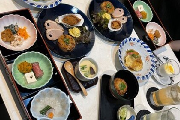 あっちこっちここページ あっちこっち ここdeランチ