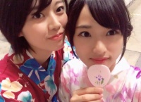 早坂つむぎの言葉に感動する歌田初夏と寺田美咲