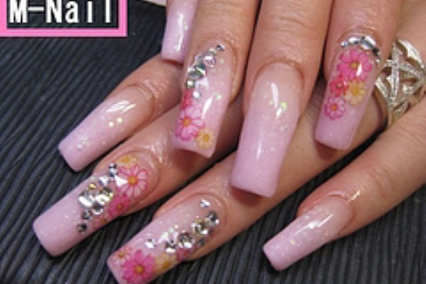 心斎橋ネイルサロン M Nail 店長 ｋｅｉ 美 食 日記