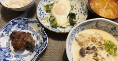 まさかの出戻り＆飛鳥鍋風煮物