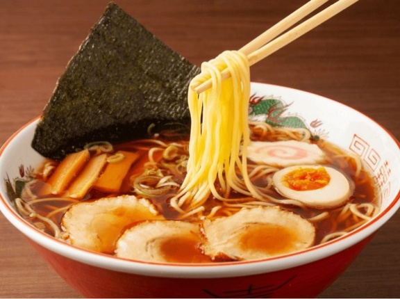 外国人「ラーメンは日本食ではなく中華料理だった、ずっと嘘をつかれてた」