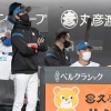 新庄監督　2三振で交代の清宮へ助言「迷ったらいかん」「彼女と何かあったのかな」