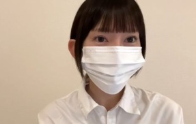 【全裸シャンパンタワー】一番上に乗っていた女性、“デビュー”が決定→そして、騒動の発端となった坂井氏が◯◯を暴露