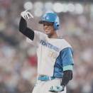 【日本ハム】勝負強いぞ！前夜Ｖ弾の万波中正「思い切って打ちに」中前適時打で追加点