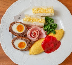 「うちのちいさな女中さん」（長田佳奈）のお子さん洋食