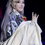 昼というより夜