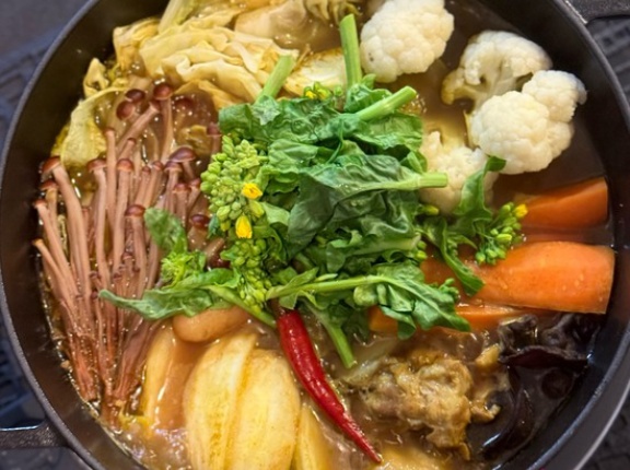 超絶美味しくできた、カレー鍋の夜ごはん