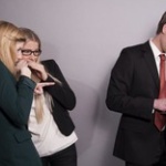 職場や学校で嫌われた場合ってみんなどうしてるの？ 	